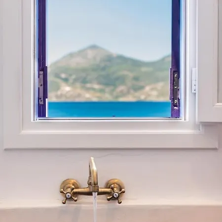 Casa de Férias The Colourful Land Milos Klima (Milos)