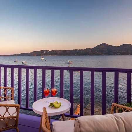 度假居 The Colourful Land Milos *